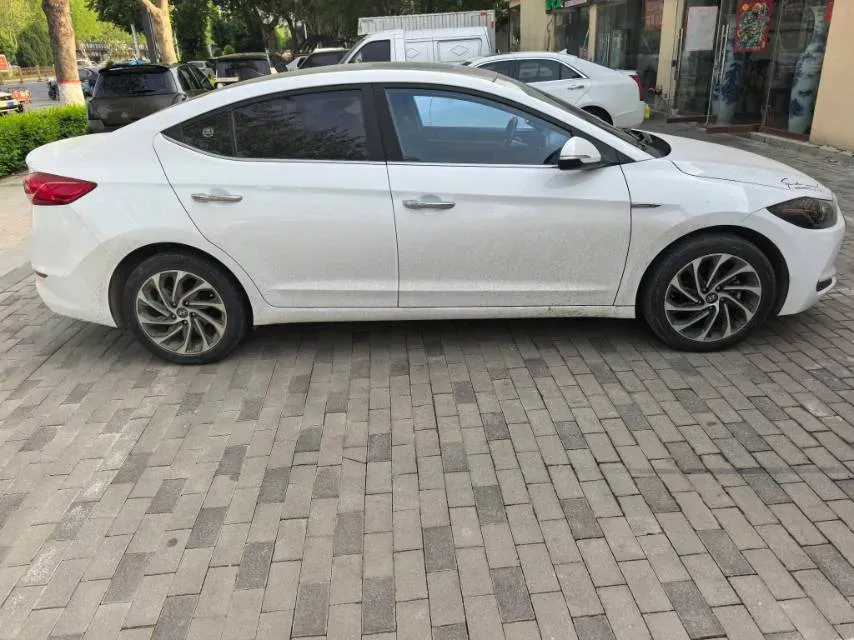 2019 Hyundai Elantra 1.5L 115HP L4 CVT,autocango,china used car exporter,china ev exporter,chinese used car exporter,chinese used ev exporter