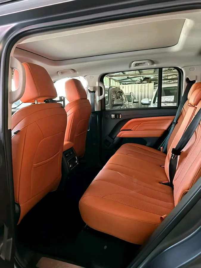 2024 Haval H9 2.0T 224HP L4 8AT,autocango,china used car exporter,china ev exporter,chinese used car exporter,chinese used ev exporter