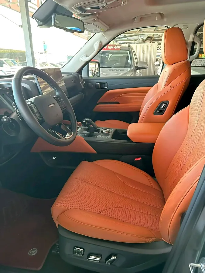 2024 Haval H9 2.0T 224HP L4 8AT,autocango,china used car exporter,china ev exporter,chinese used car exporter,chinese used ev exporter