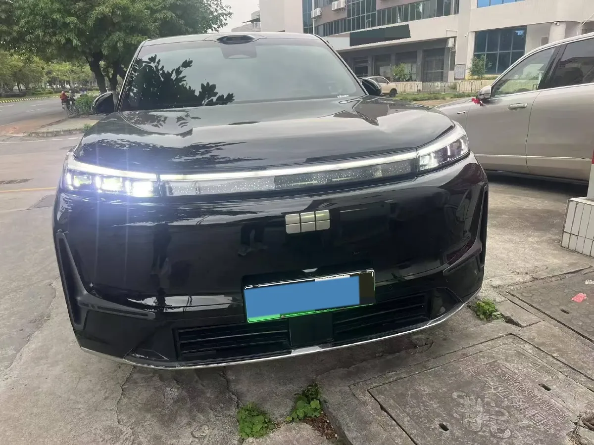 2025 Geely Galaxy M9 1.5T 163HP L4 3DHT PHEV,autocango,china used car exporter,china ev exporter,chinese used car exporter,chinese used ev exporter