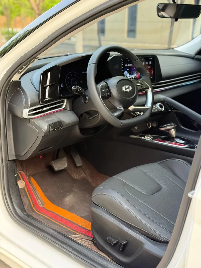 2022 Hyundai Elantra 1.5L 115HP L4 CVT,autocango,china used car exporter,china ev exporter,chinese used car exporter,chinese used ev exporter