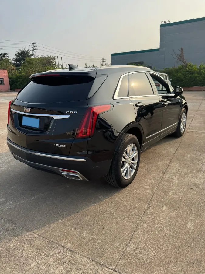 2022 Cadillac XT5 2.0T 237HP L4 9AT,autocango,china used car exporter,china ev exporter,chinese used car exporter,chinese used ev exporter