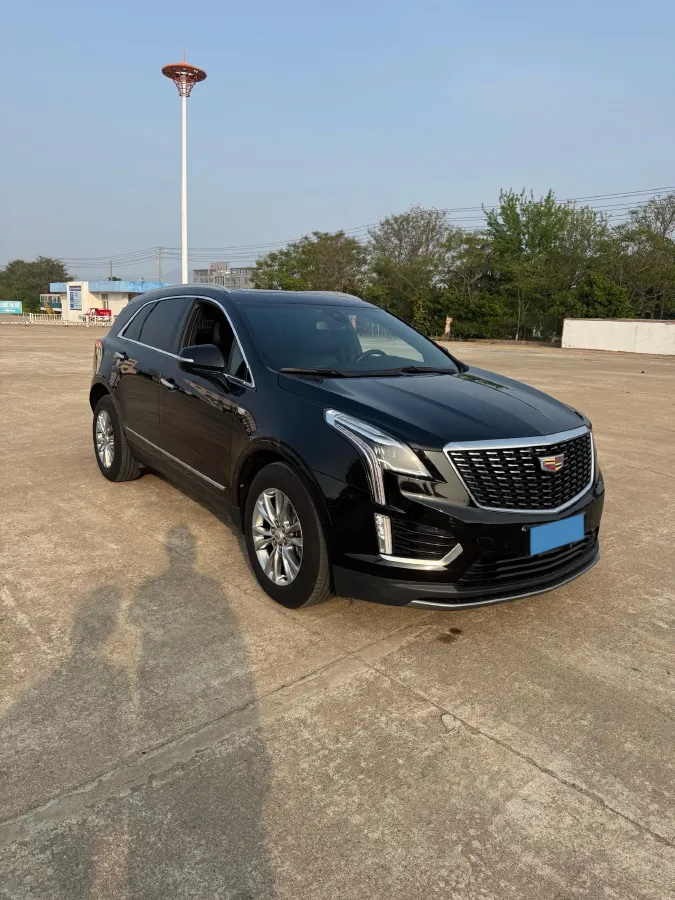 2022 Cadillac XT5 2.0T 237HP L4 9AT,autocango,china used car exporter,china ev exporter,chinese used car exporter,chinese used ev exporter