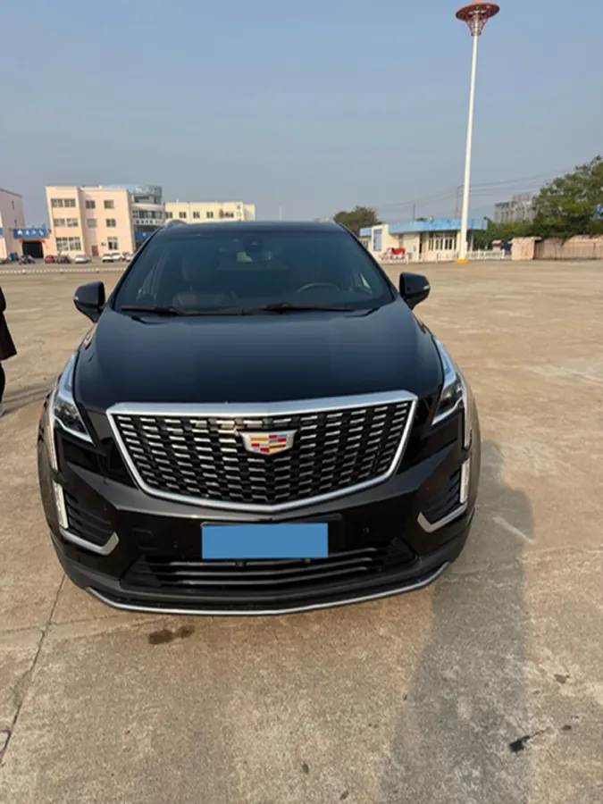 2022 Cadillac XT5 2.0T 237HP L4 9AT,autocango,china used car exporter,china ev exporter,chinese used car exporter,chinese used ev exporter