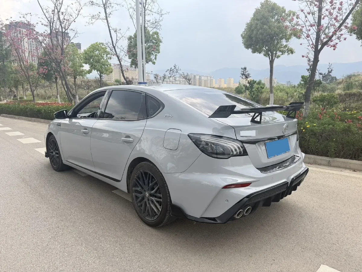 2025 MG MG6 1.5T 181HP L4 7DCT,autocango,china used car exporter,china ev exporter,chinese used car exporter,chinese used ev exporter