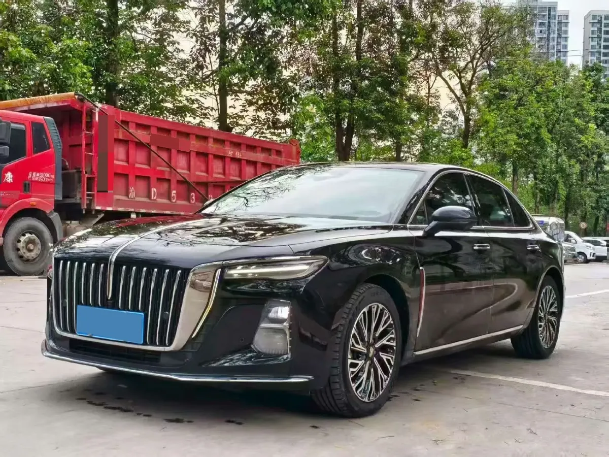 2024 HongQi H5 2.0T 224HP L4 8AT,autocango,china used car exporter,china ev exporter,chinese used car exporter,chinese used ev exporter