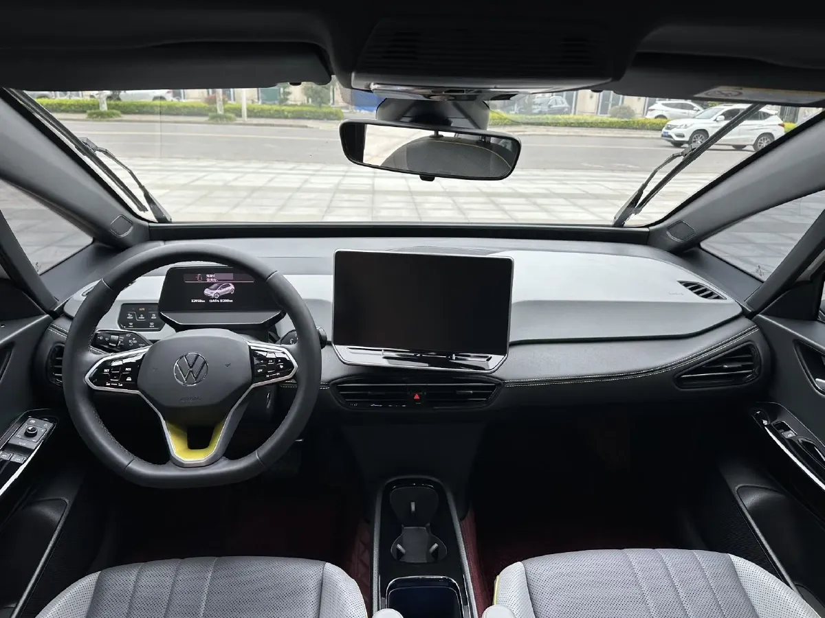 2025 Volkswagen ID.3 BEV 52.8KWH,autocango,china used car exporter,china ev exporter,chinese used car exporter,chinese used ev exporter