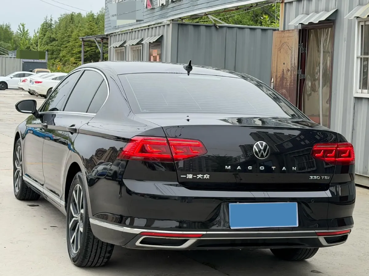 2020 Volkswagen Magotan 2.0T 186HP L4 7DCT,autocango,china used car exporter,china ev exporter,chinese used car exporter,chinese used ev exporter