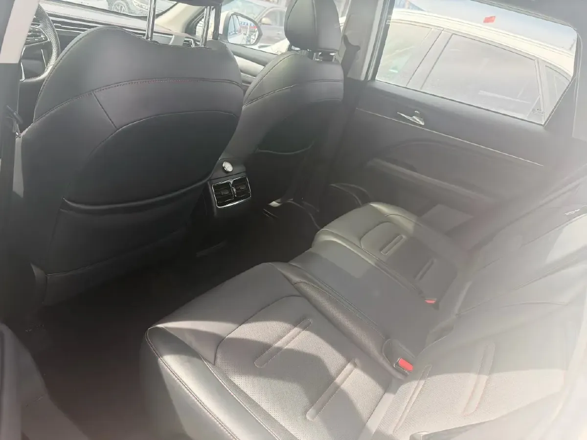 2021 GAC Trumpchi GS4 Plus 1.5T 169HP L4 6AT,autocango,china used car exporter,china ev exporter,chinese used car exporter,chinese used ev exporter