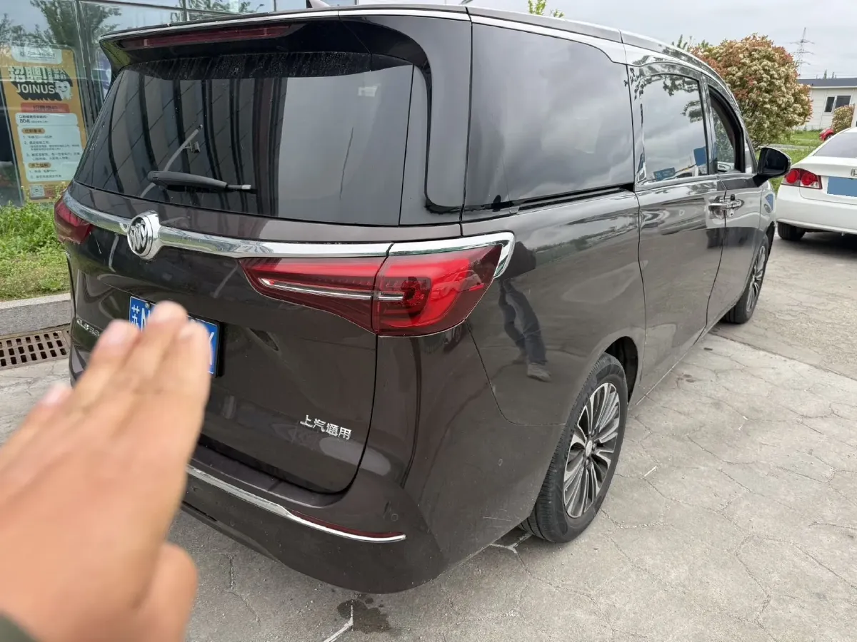 2020 Buick GL8 2.0T 237HP L4 9AT,autocango,china used car exporter,china ev exporter,chinese used car exporter,chinese used ev exporter