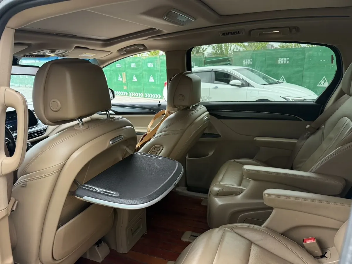 2020 Buick GL8 2.0T 237HP L4 9AT,autocango,china used car exporter,china ev exporter,chinese used car exporter,chinese used ev exporter