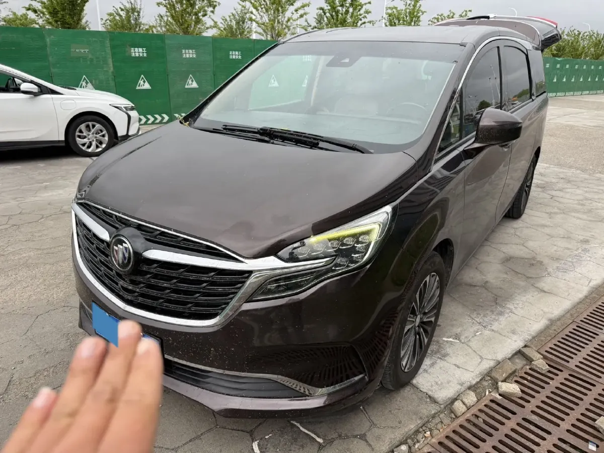 2020 Buick GL8 2.0T 237HP L4 9AT,autocango,china used car exporter,china ev exporter,chinese used car exporter,chinese used ev exporter