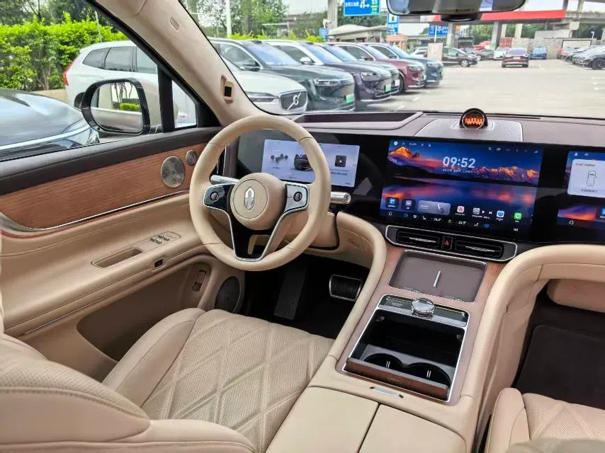 2025 AITO AITO M9 REEV 160HP REEV 52KWH,autocango,china used car exporter,china ev exporter,chinese used car exporter,chinese used ev exporter