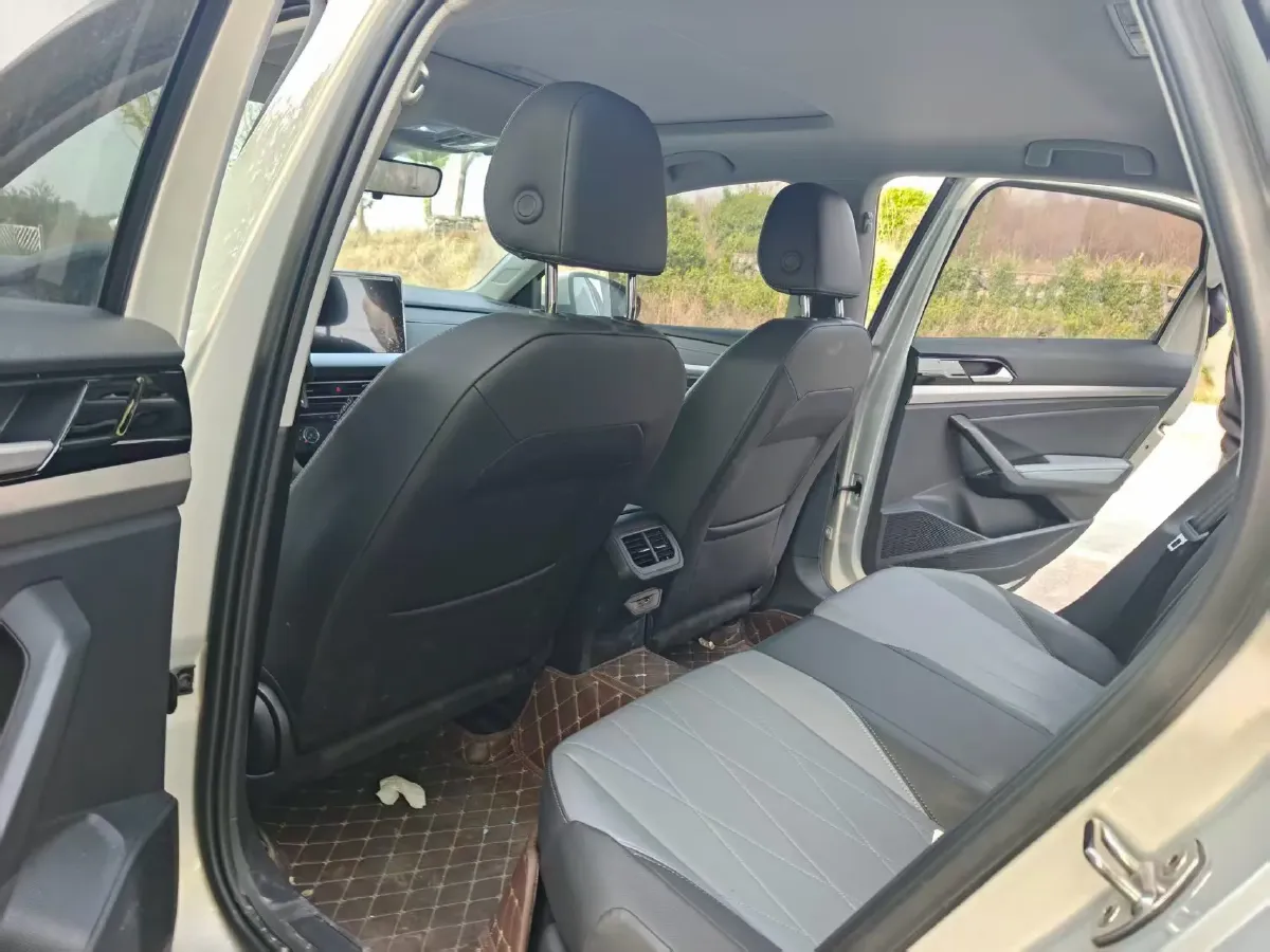 2024 Volkswagen Lavida 1.5L 110HP L4 6AT,autocango,china used car exporter,china ev exporter,chinese used car exporter,chinese used ev exporter