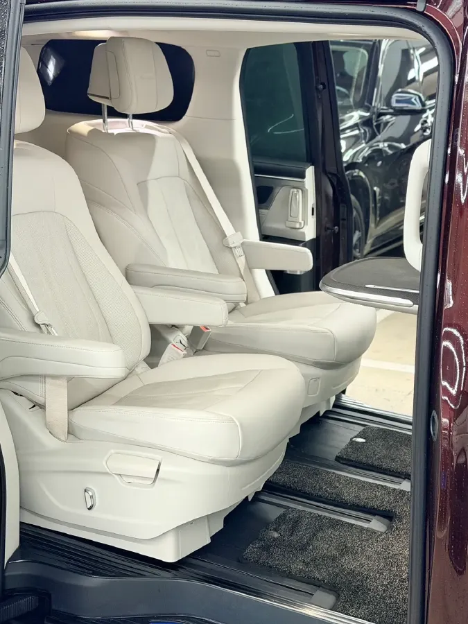 2024 Buick GL8 1.5T 180HP L4 2DHT PHEV 24.4KWH,autocango,china used car exporter,china ev exporter,chinese used car exporter,chinese used ev exporter