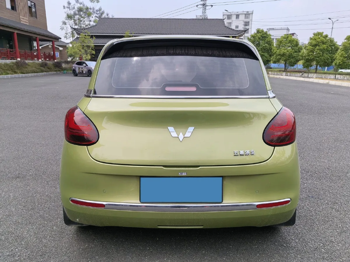 2023 WuLing BinGuo BEV 31.9KWH,autocango,china used car exporter,china ev exporter,chinese used car exporter,chinese used ev exporter