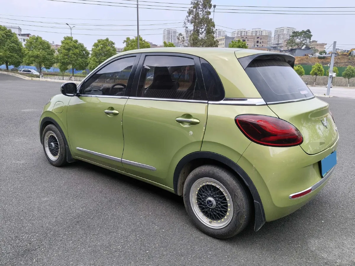 2023 WuLing BinGuo BEV 31.9KWH,autocango,china used car exporter,china ev exporter,chinese used car exporter,chinese used ev exporter