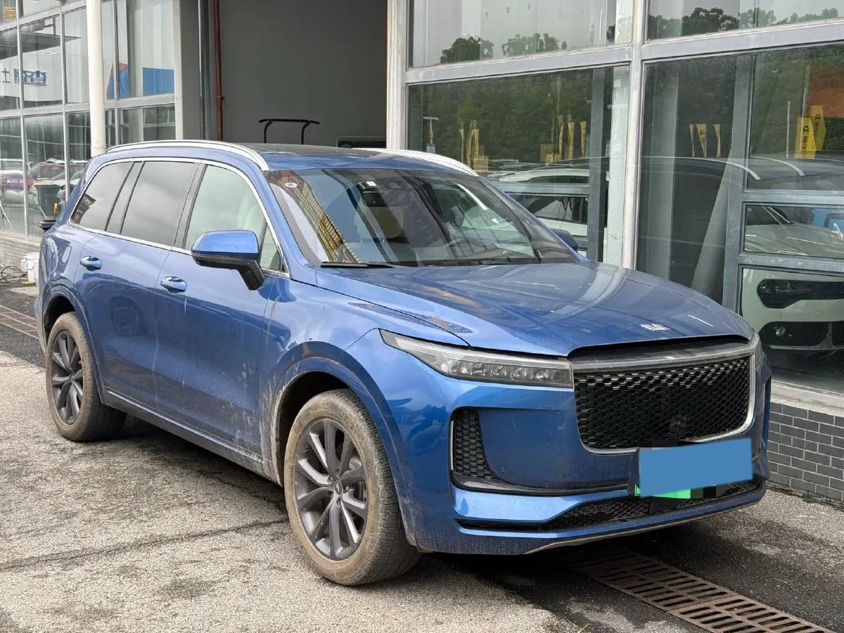 2020 Li ONE Range Extended 131HP REEV 40.5KWH,autocango,china used car exporter,china ev exporter,chinese used car exporter,chinese used ev exporter