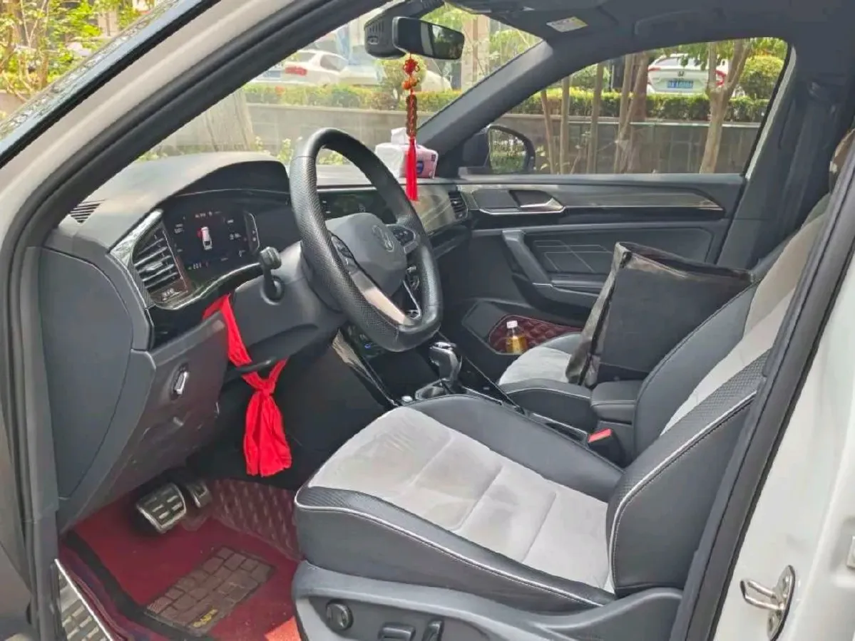 2020 Volkswagen Tayron X 2.0T 186HP L4 7DCT,autocango,china used car exporter,china ev exporter,chinese used car exporter,chinese used ev exporter