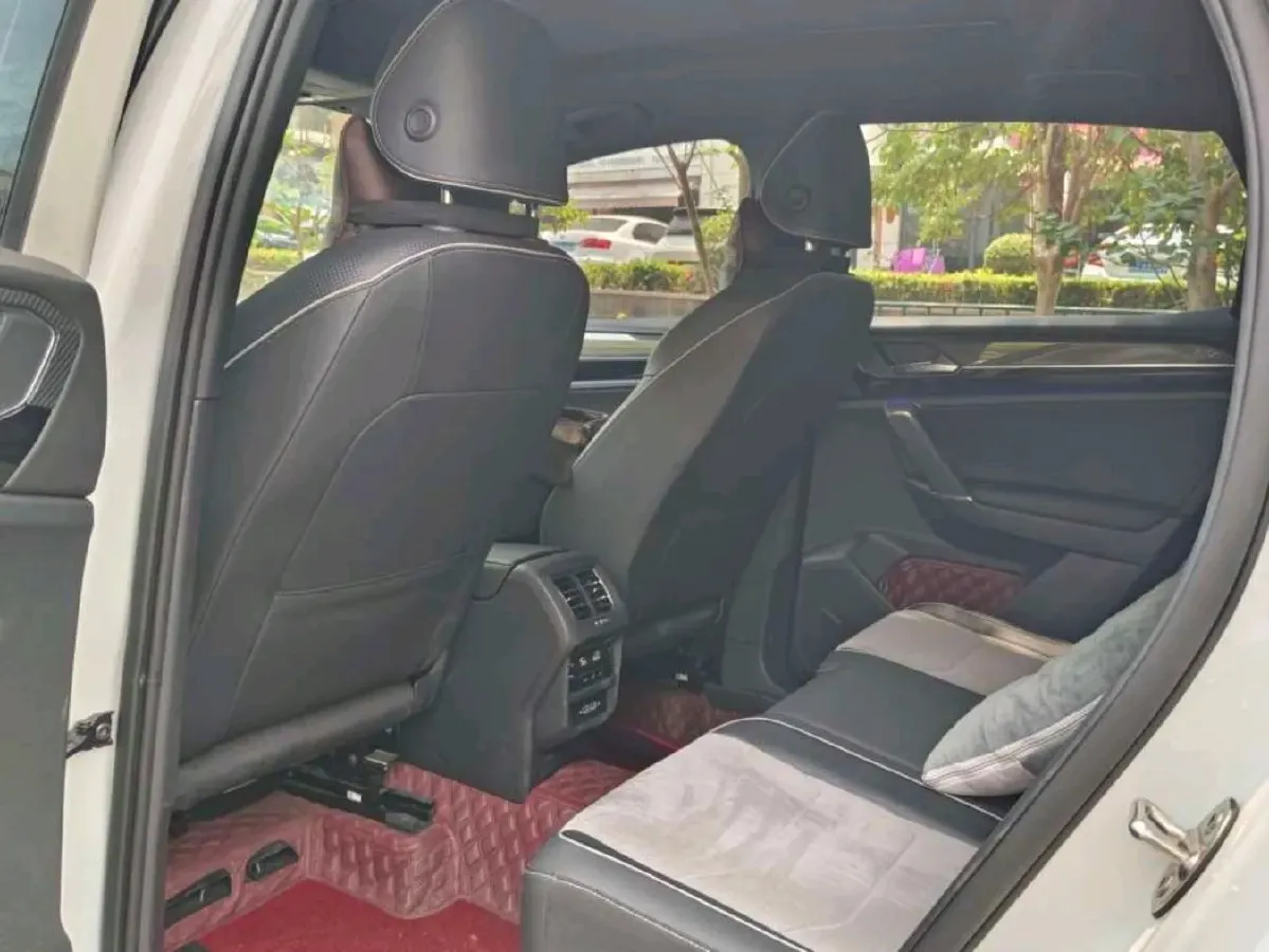 2020 Volkswagen Tayron X 2.0T 186HP L4 7DCT,autocango,china used car exporter,china ev exporter,chinese used car exporter,chinese used ev exporter