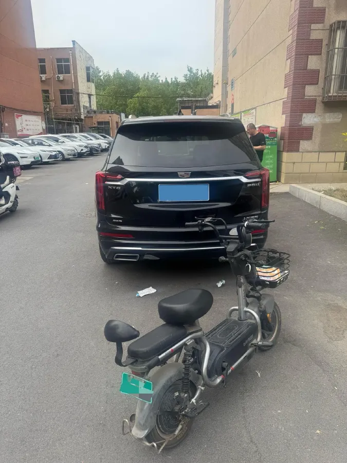 2021 Cadillac XT6 2.0T 237HP L4 9AT,autocango,china used car exporter,china ev exporter,chinese used car exporter,chinese used ev exporter