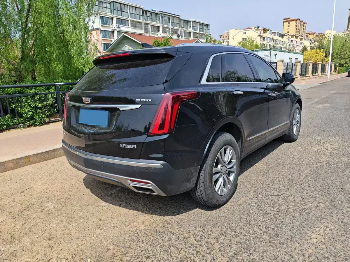 2021 Cadillac XT5 2.0T 237HP L4 9AT,autocango,china used car exporter,china ev exporter,chinese used car exporter,chinese used ev exporter