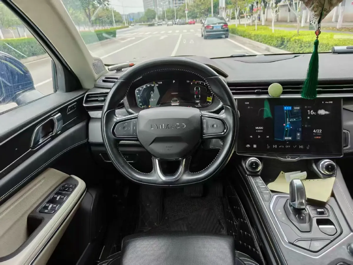 2020 LYNK&CO 05 2.0T 254HP L4 8AT,autocango,china used car exporter,china ev exporter,chinese used car exporter,chinese used ev exporter