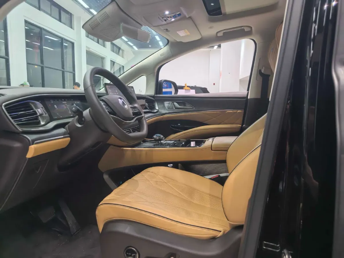 2024 Denza D9 1.5T 139HP L4 E-CVT PHEV 40KWH,autocango,china used car exporter,china ev exporter,chinese used car exporter,chinese used ev exporter