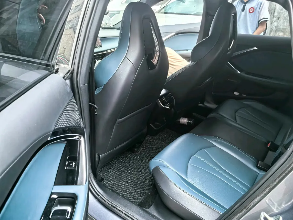 2023 MG 7 1.5T 188HP L4 7DCT,autocango,china used car exporter,china ev exporter,chinese used car exporter,chinese used ev exporter