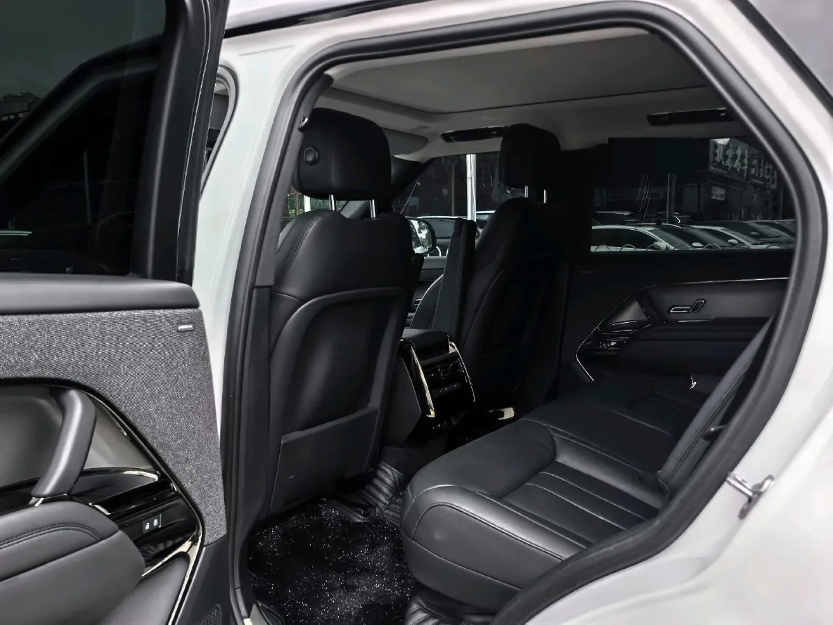 2024 Land Rover Range Rover Sport 3.0T 360HP L6 8AT,autocango,china used car exporter,china ev exporter,chinese used car exporter,chinese used ev exporter