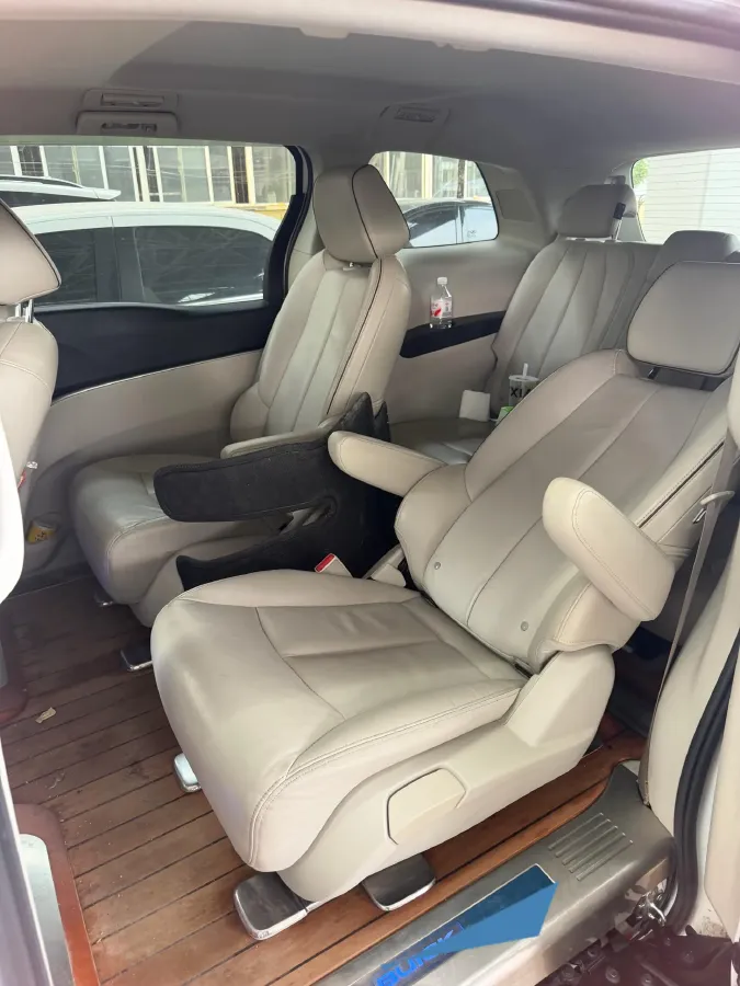 2021 Buick GL8 2.0T 237HP L4 9AT,autocango,china used car exporter,china ev exporter,chinese used car exporter,chinese used ev exporter