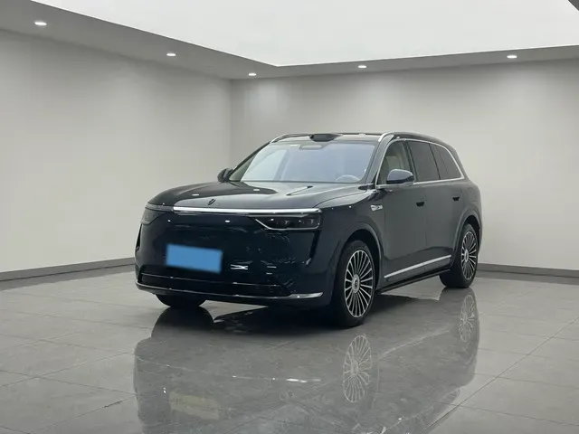2025 AITO AITO M8 REEV 160HP REEV 53.4KWH,autocango,china used car exporter,china ev exporter,chinese used car exporter,chinese used ev exporter