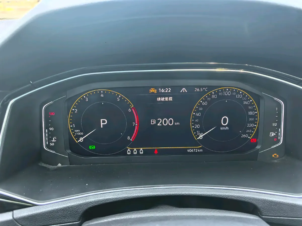 2022 Volkswagen T-Roc 1.4T 150HP L4 7DCT,autocango,china used car exporter,china ev exporter,chinese used car exporter,chinese used ev exporter