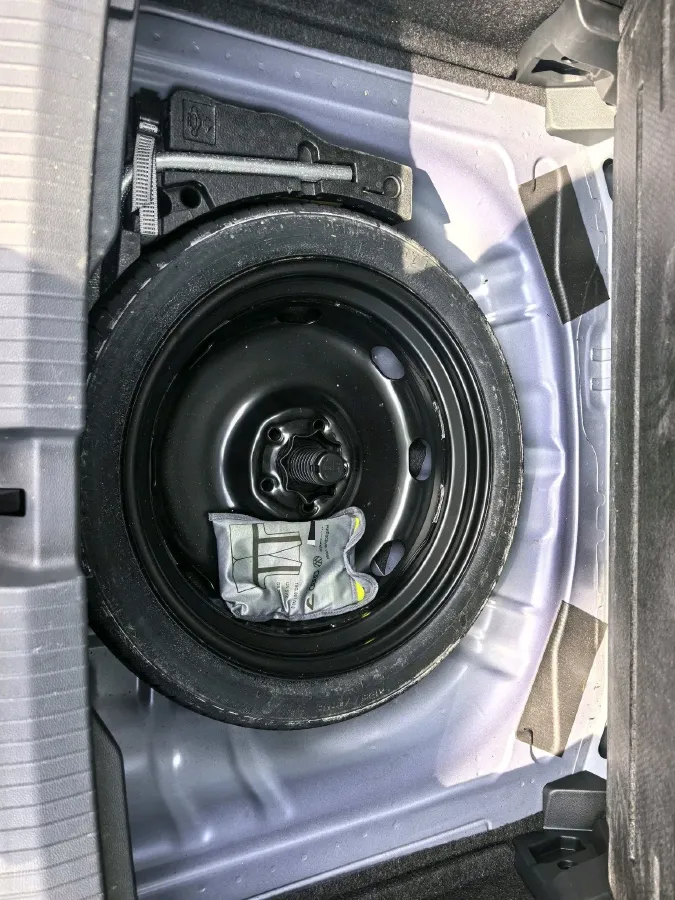 2022 Volkswagen T-Roc 1.4T 150HP L4 7DCT,autocango,china used car exporter,china ev exporter,chinese used car exporter,chinese used ev exporter