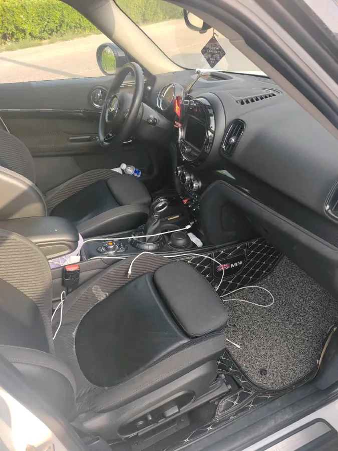 2017 MINI COUNTRYMAN 1.5T 136HP L3 8AT,autocango,china used car exporter,china ev exporter,chinese used car exporter,chinese used ev exporter