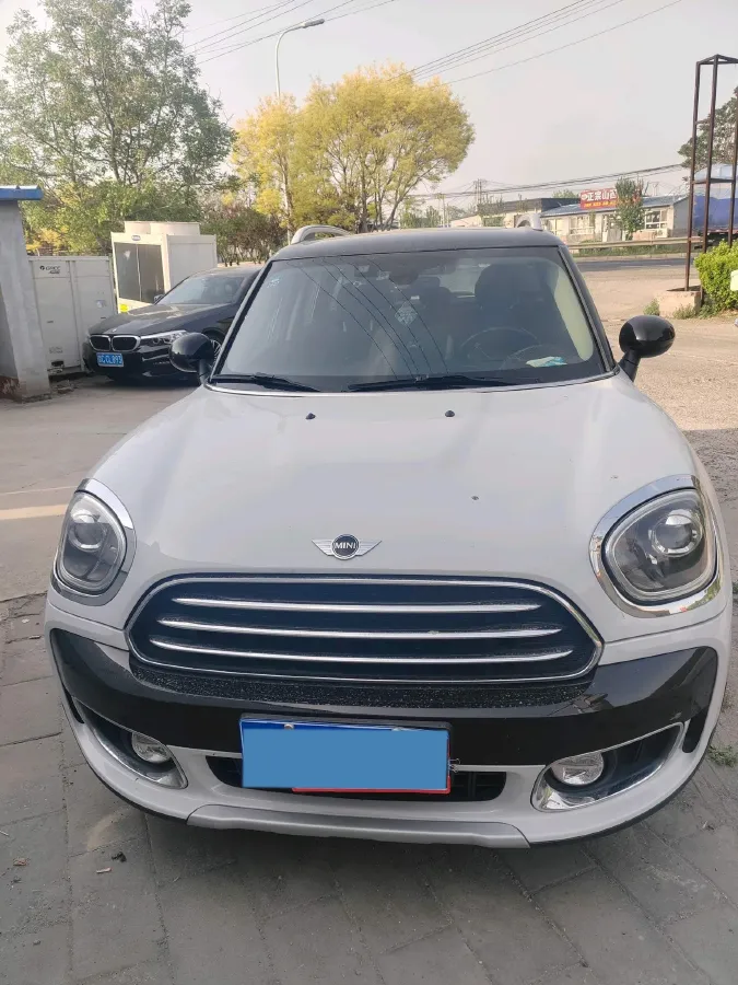 2017 MINI COUNTRYMAN 1.5T 136HP L3 8AT,autocango,china used car exporter,china ev exporter,chinese used car exporter,chinese used ev exporter