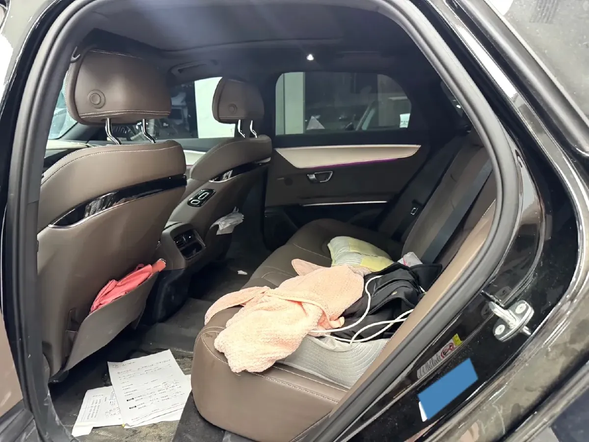 2025 BYD Han BEV 72KWH,autocango,china used car exporter,china ev exporter,chinese used car exporter,chinese used ev exporter