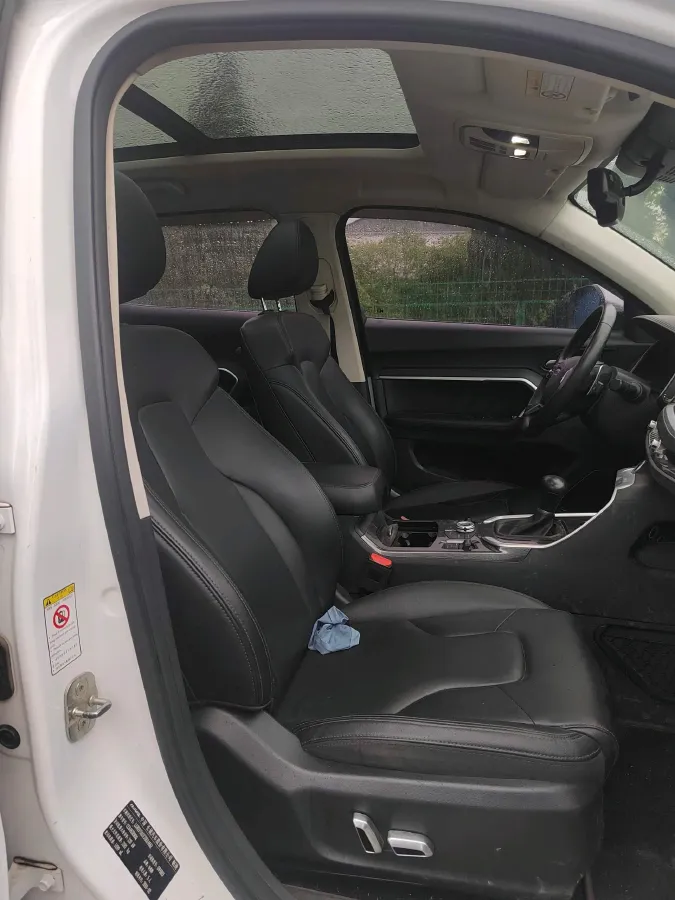 2017 Haval H6 1.5T 169HP L4 7DCT,autocango,china used car exporter,china ev exporter,chinese used car exporter,chinese used ev exporter