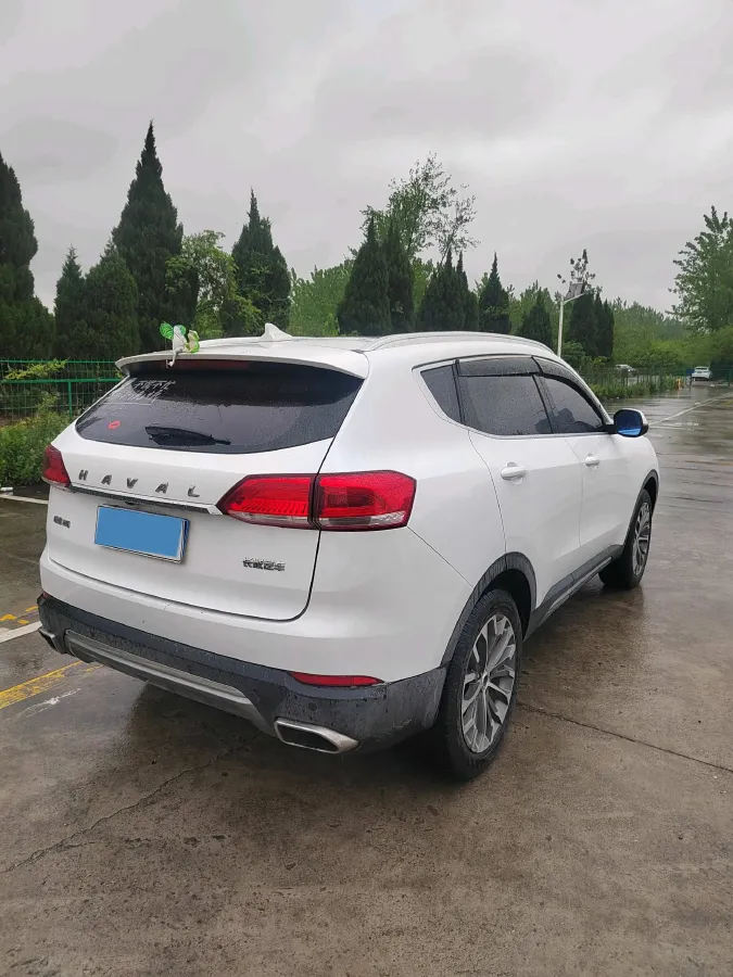 2017 Haval H6 1.5T 169HP L4 7DCT,autocango,china used car exporter,china ev exporter,chinese used car exporter,chinese used ev exporter