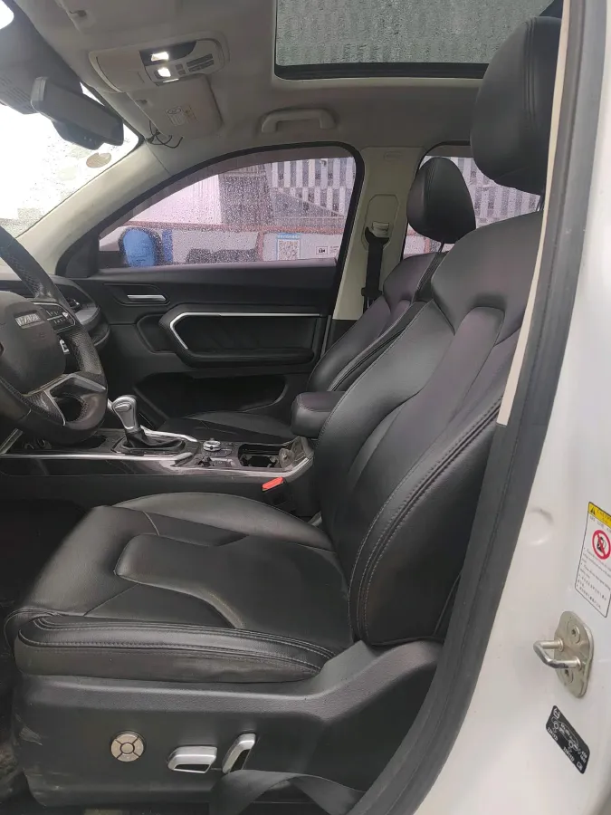 2017 Haval H6 1.5T 169HP L4 7DCT,autocango,china used car exporter,china ev exporter,chinese used car exporter,chinese used ev exporter