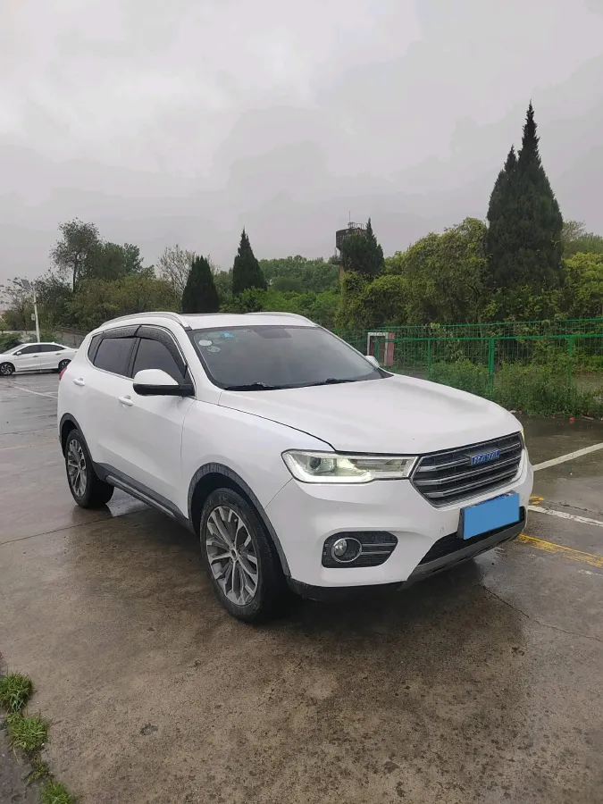 2017 Haval H6 1.5T 169HP L4 7DCT,autocango,china used car exporter,china ev exporter,chinese used car exporter,chinese used ev exporter