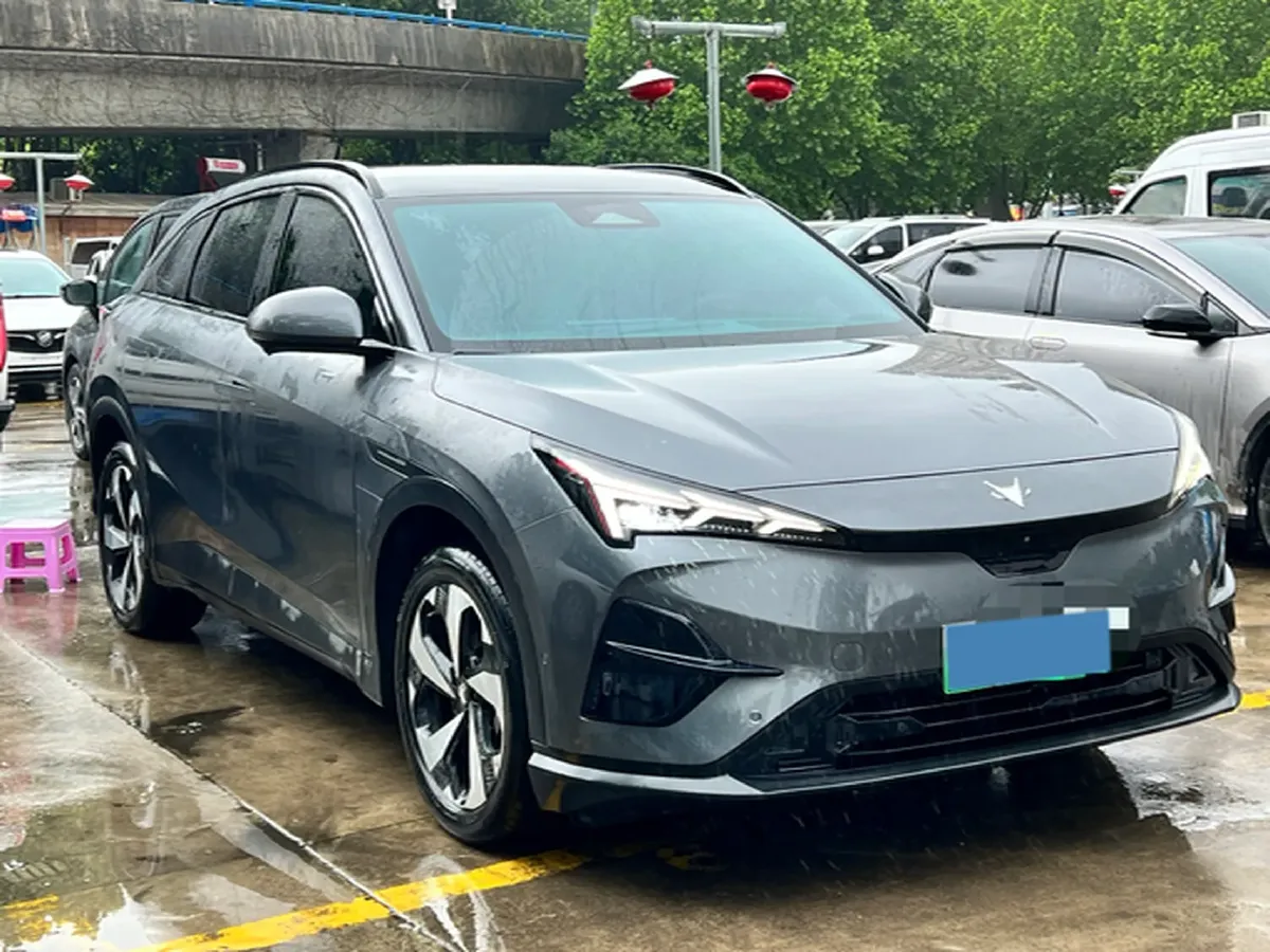 2025 MAXUS G10 2.0T 261HP L4 8AT,autocango,china used car exporter,china ev exporter,chinese used car exporter,chinese used ev exporter