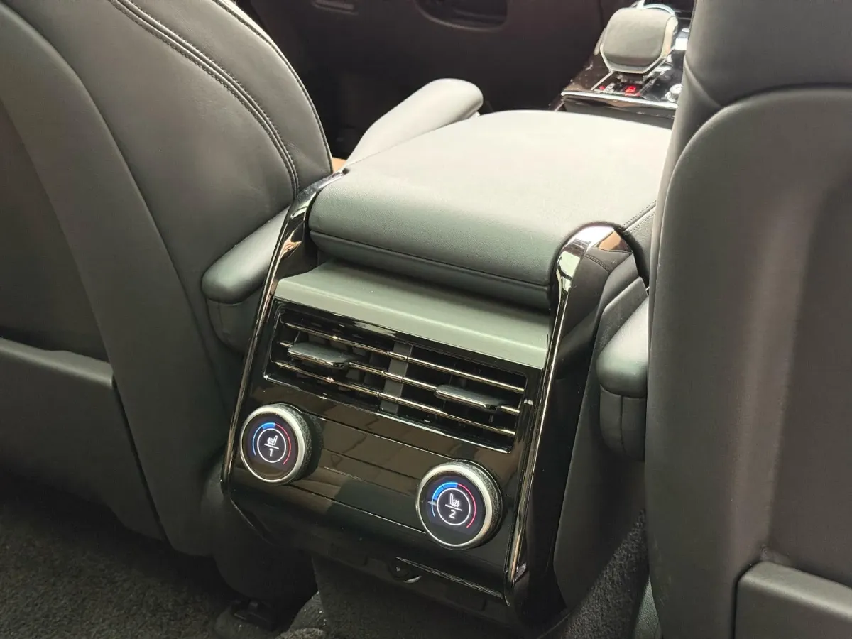 2023 Land Rover Range Rover Sport 3.0T 400HP L6 8AT,autocango,china used car exporter,china ev exporter,chinese used car exporter,chinese used ev exporter