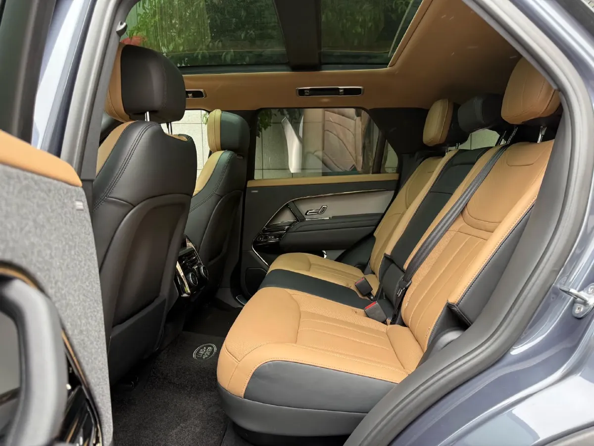 2023 Land Rover Range Rover Sport 3.0T 400HP L6 8AT,autocango,china used car exporter,china ev exporter,chinese used car exporter,chinese used ev exporter