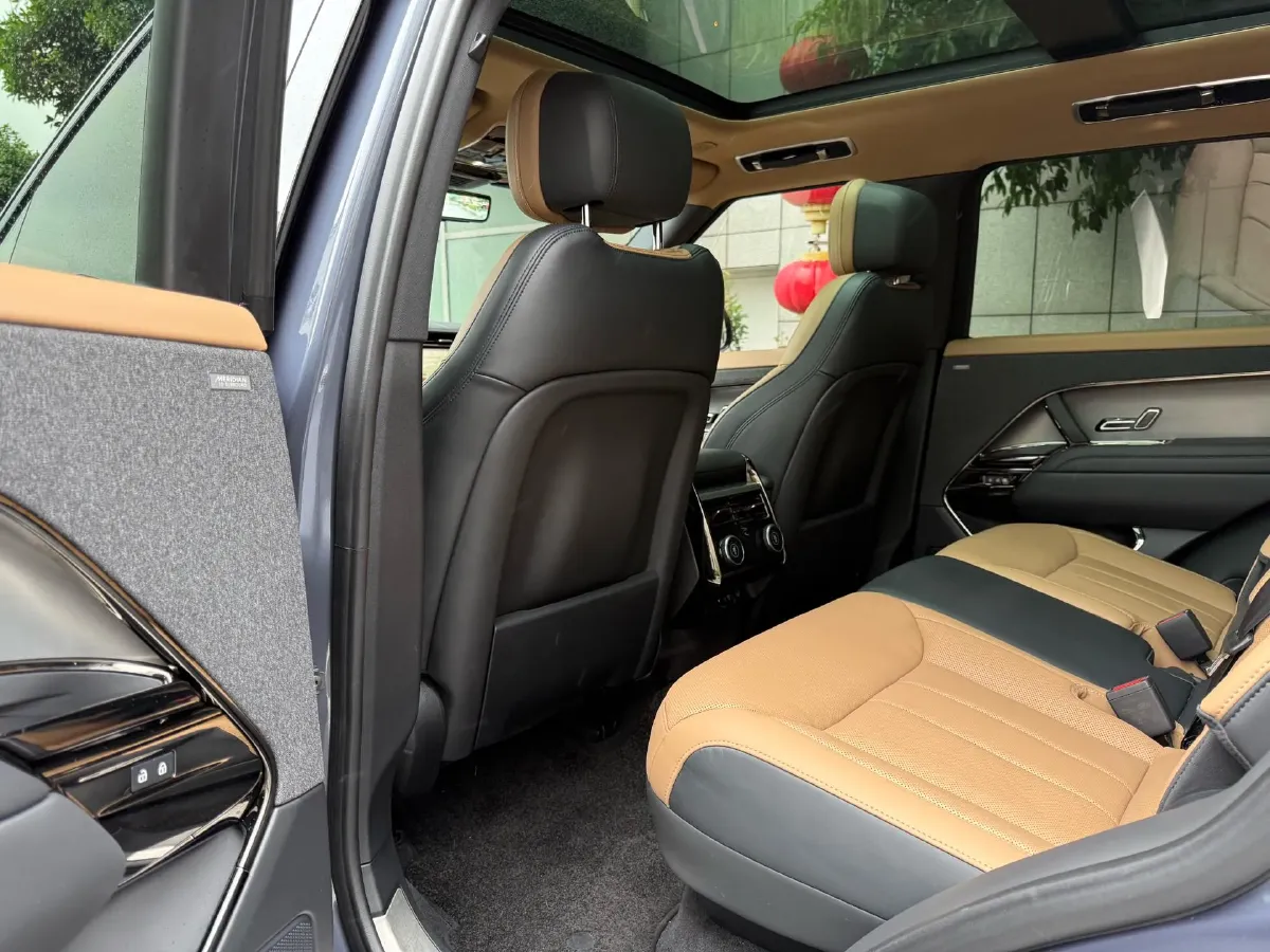 2023 Land Rover Range Rover Sport 3.0T 400HP L6 8AT,autocango,china used car exporter,china ev exporter,chinese used car exporter,chinese used ev exporter