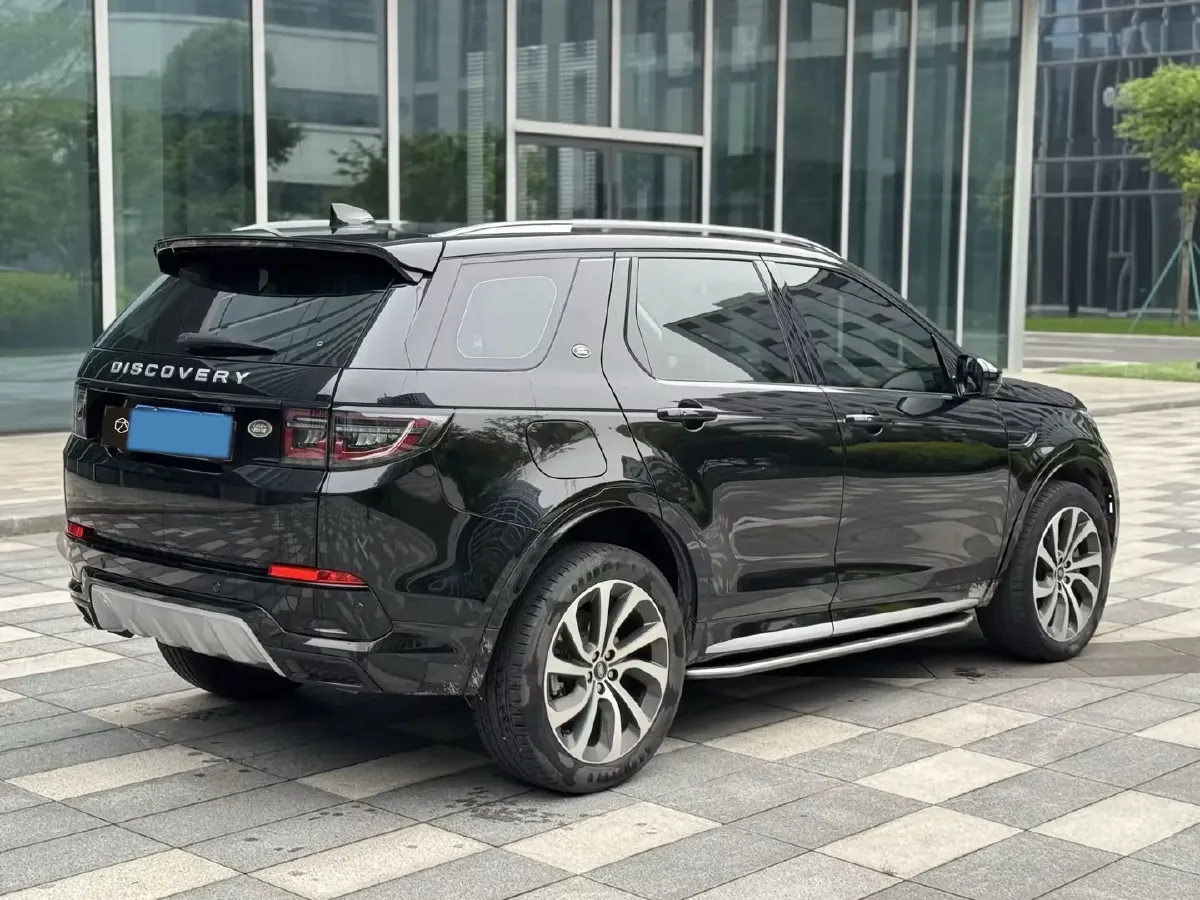 2024 Land Rover Discovery Sport 2.0T 249HP L4 9AT,autocango,china used car exporter,china ev exporter,chinese used car exporter,chinese used ev exporter