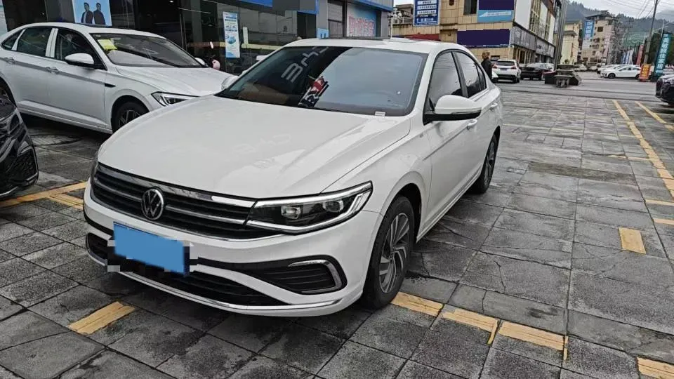 2025 Volkswagen Bora 1.2T 116HP L4 7DCT,autocango,china used car exporter,china ev exporter,chinese used car exporter,chinese used ev exporter