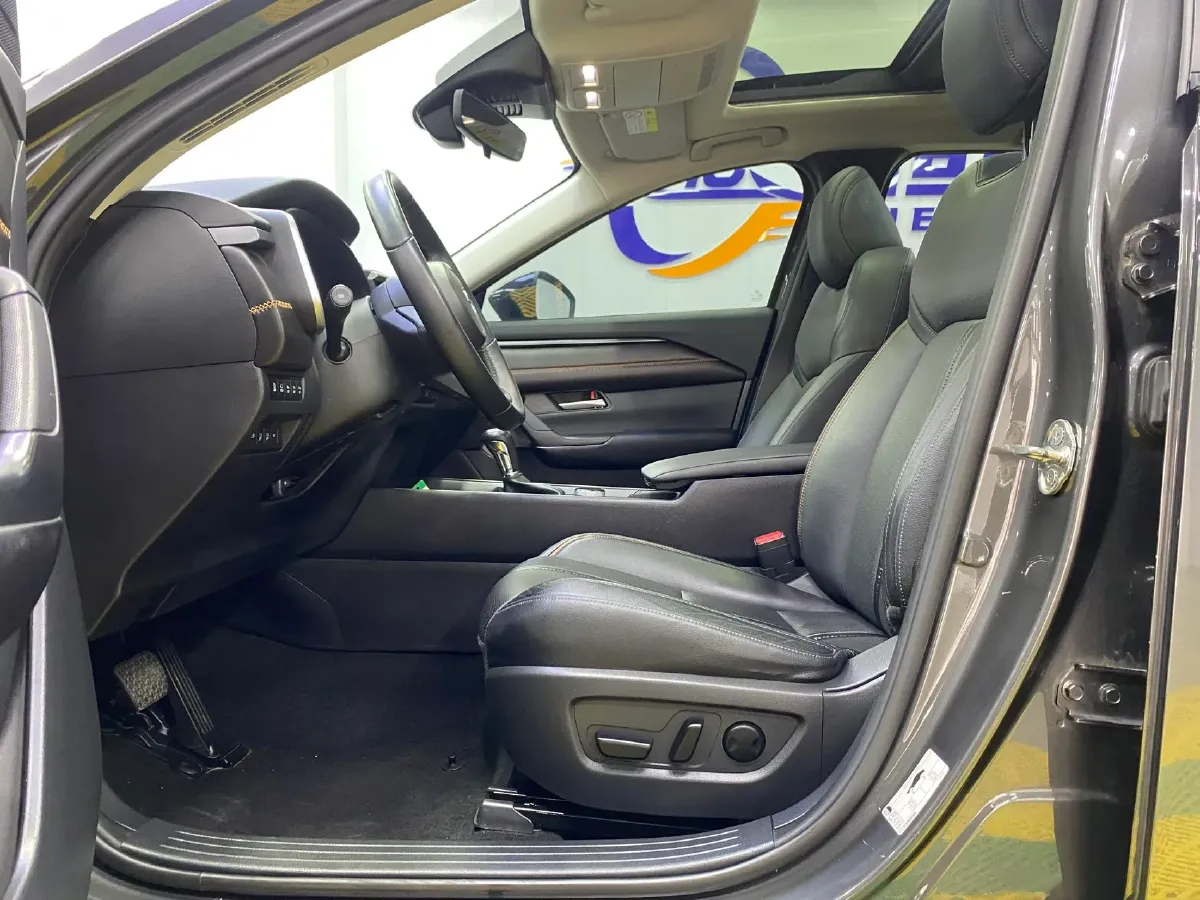 2023 Mazda CX-50 2.0L 155HP L4 6AT,autocango,china used car exporter,china ev exporter,chinese used car exporter,chinese used ev exporter