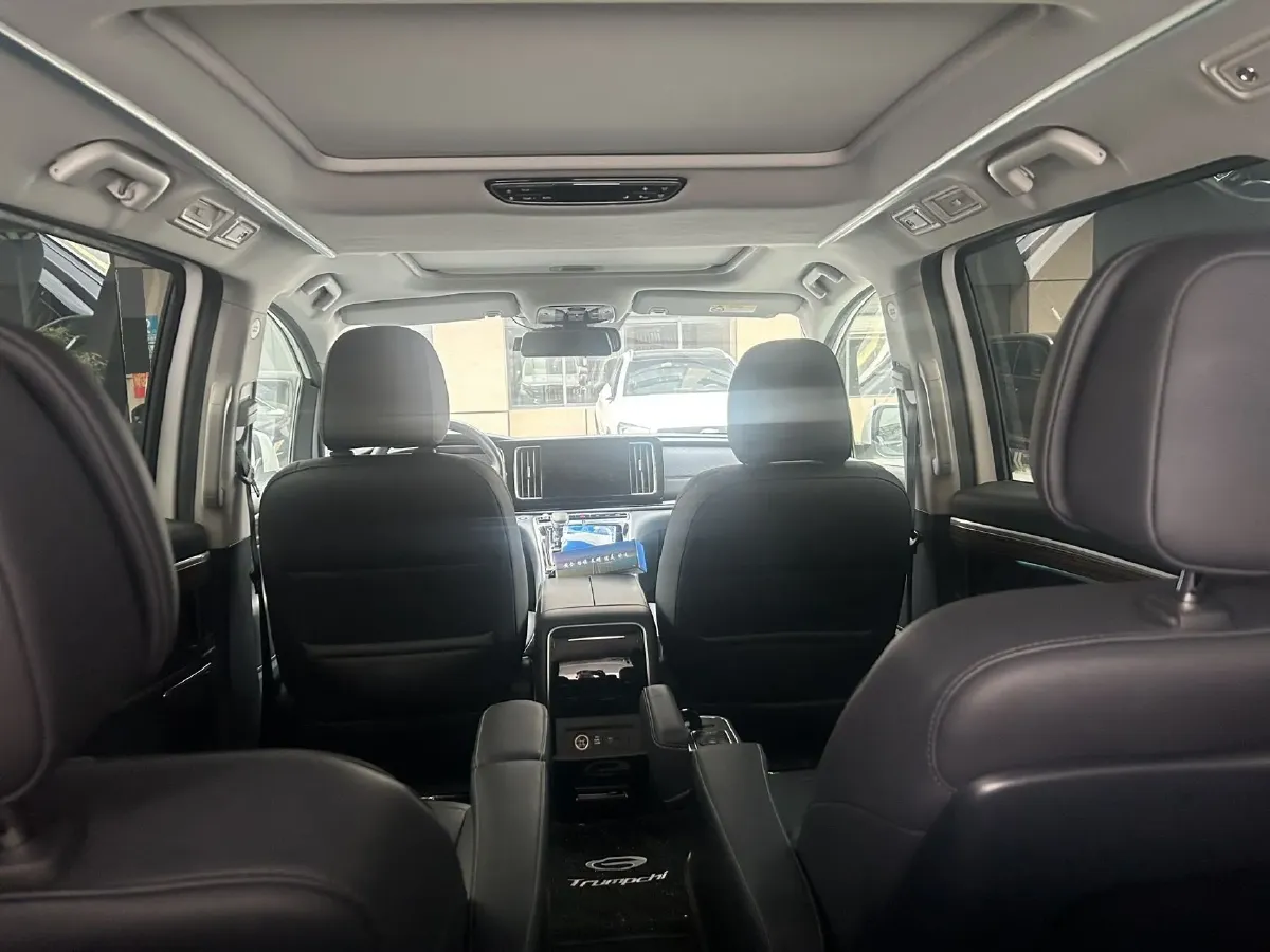 2023 GAC Trumpchi M8 2.0T 252HP L4 8AT,autocango,china used car exporter,china ev exporter,chinese used car exporter,chinese used ev exporter