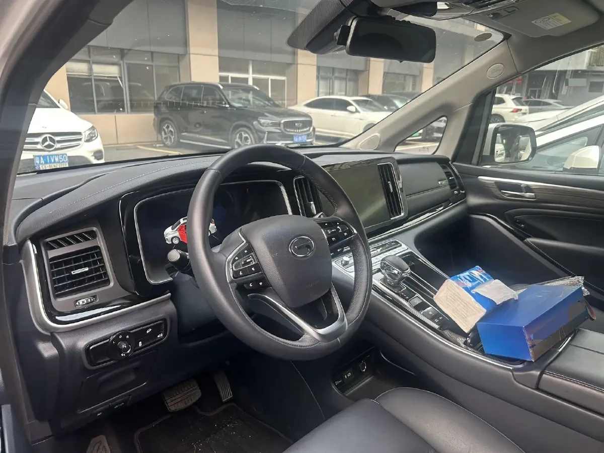 2023 GAC Trumpchi M8 2.0T 252HP L4 8AT,autocango,china used car exporter,china ev exporter,chinese used car exporter,chinese used ev exporter